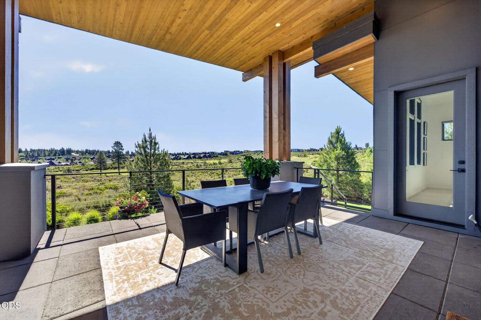 Photo of 61404 SW Skene Trail 40 of 49
