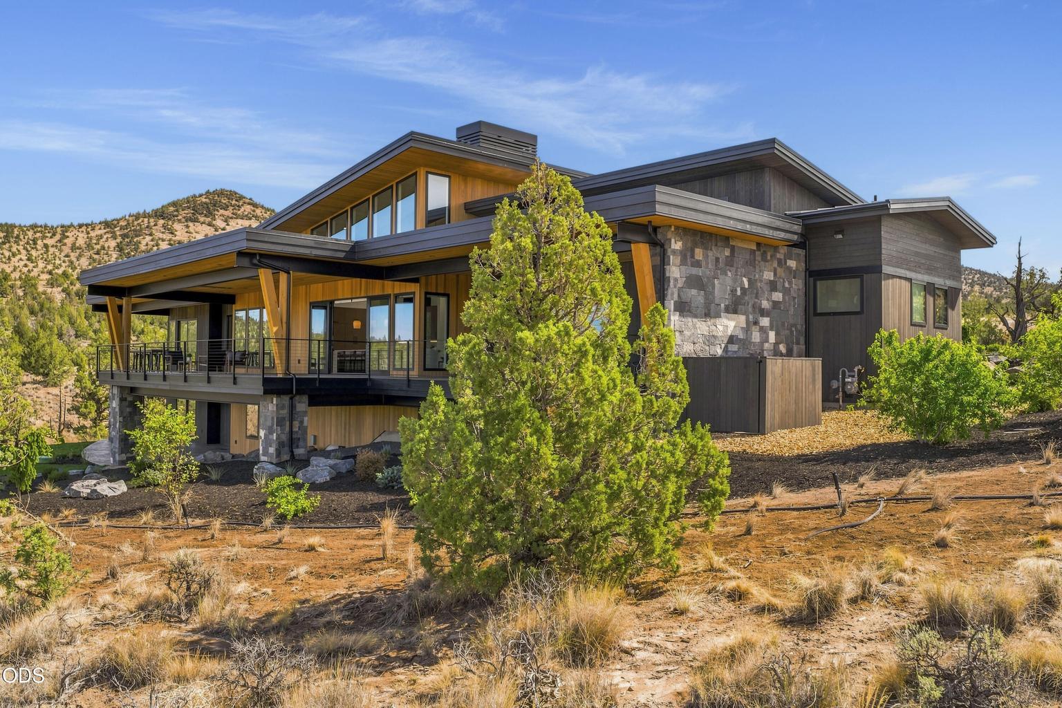 Photo of 13503 SW Spirit Rock 6 of 109