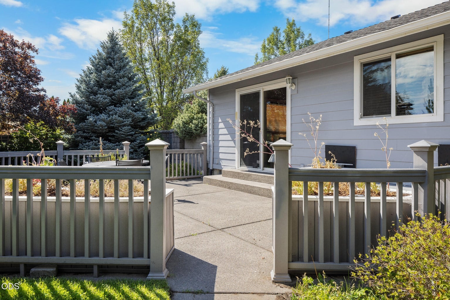Photo of 2142 NW Nickernut Avenue 32 of 53