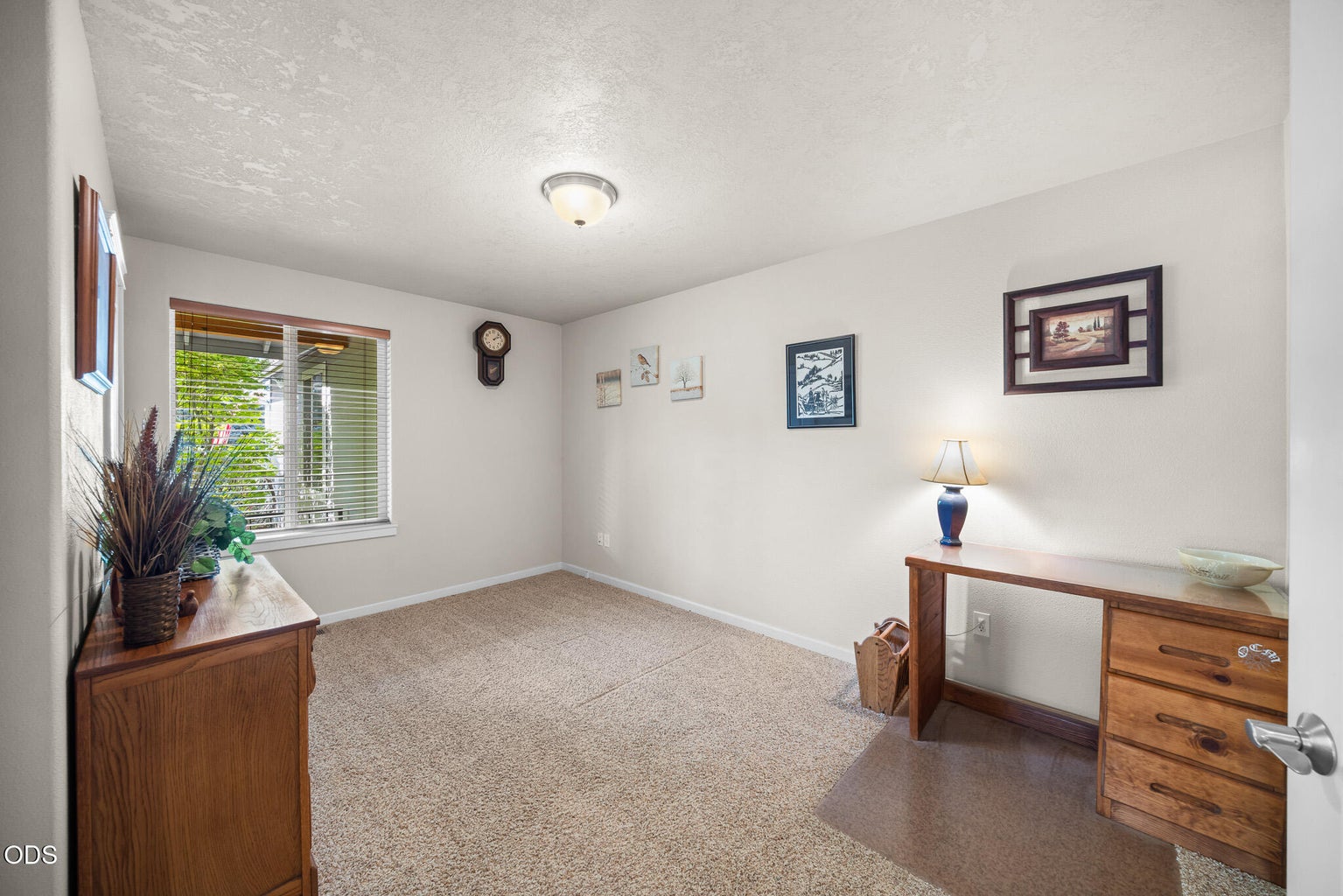 Photo of 2142 NW Nickernut Avenue 18 of 53
