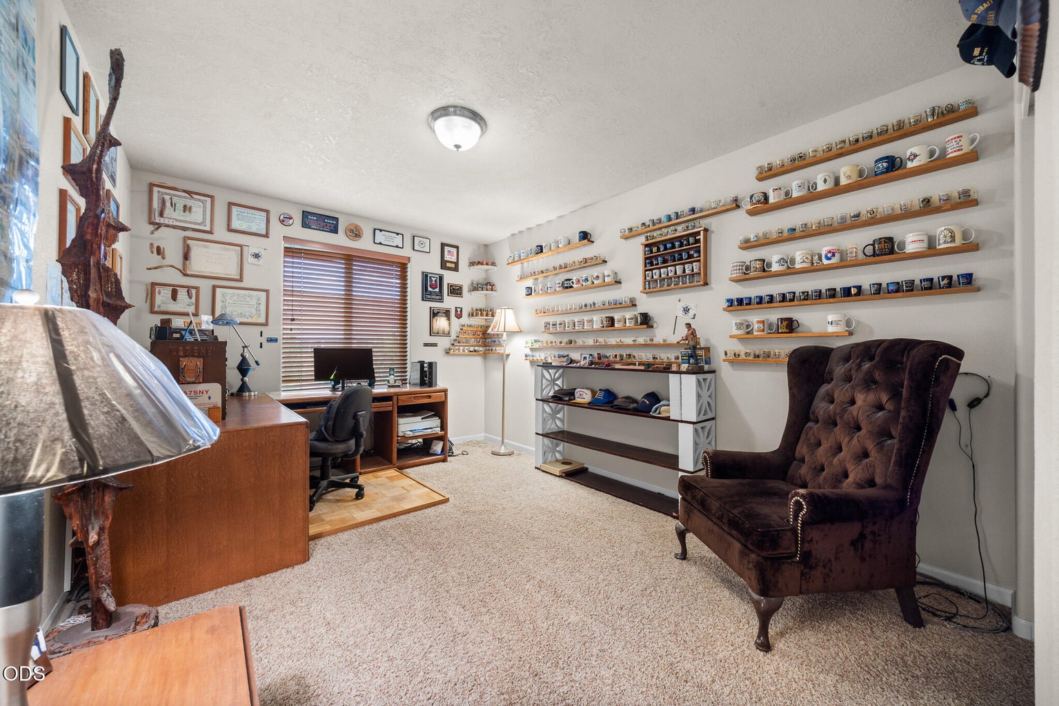 Photo of 2142 NW Nickernut Avenue 19 of 53