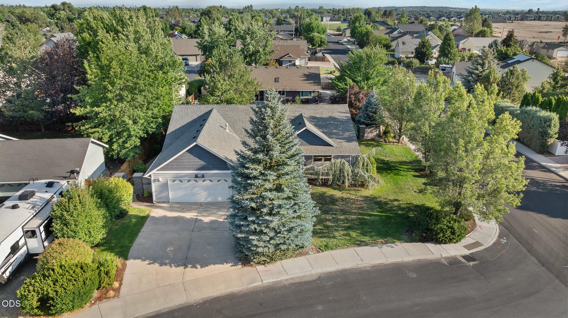 Photo of 2142 NW Nickernut Avenue 45 of 53