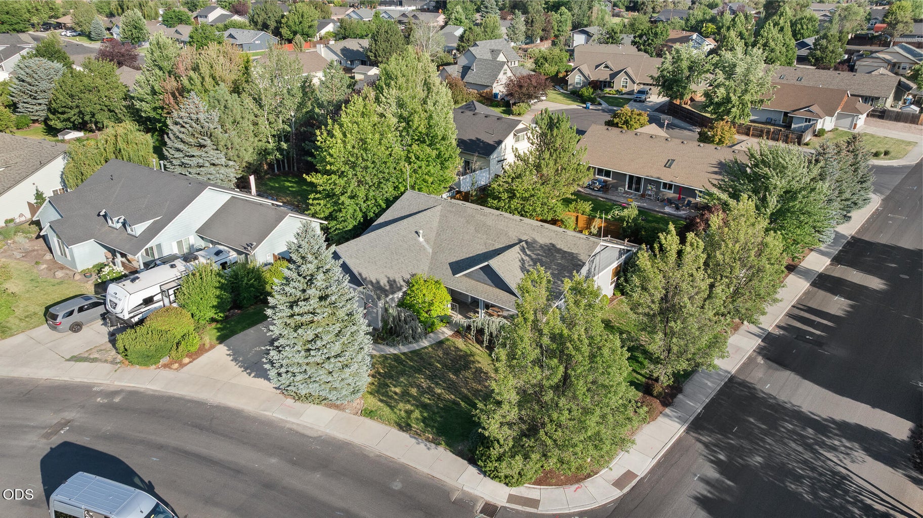 Photo of 2142 NW Nickernut Avenue 47 of 53