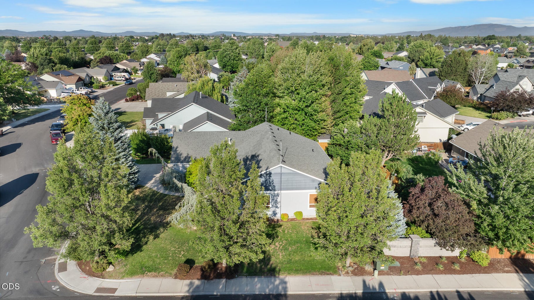 Photo of 2142 NW Nickernut Avenue 48 of 53