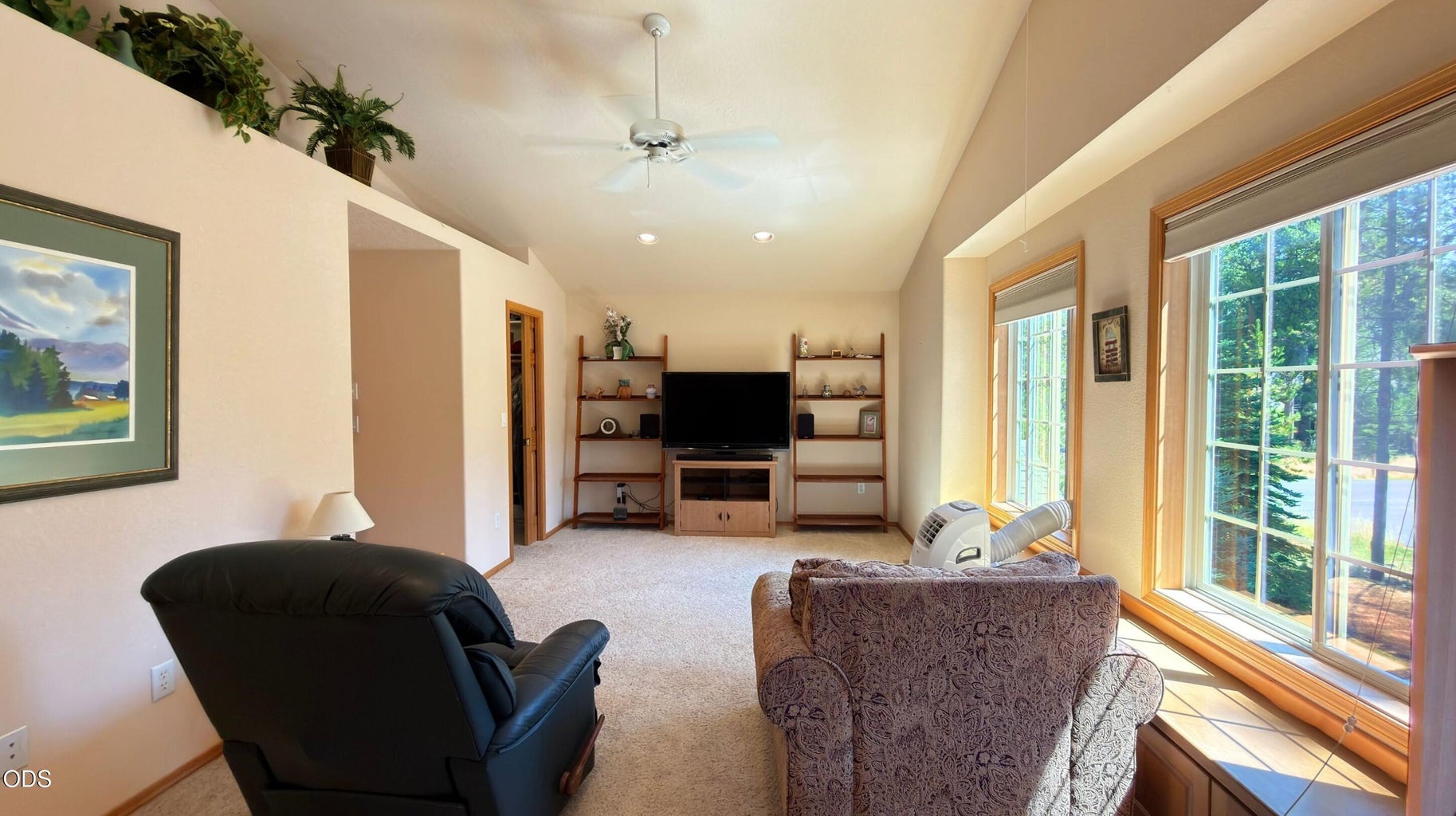 Photo of 58103 Kinglet Road 16 of 44