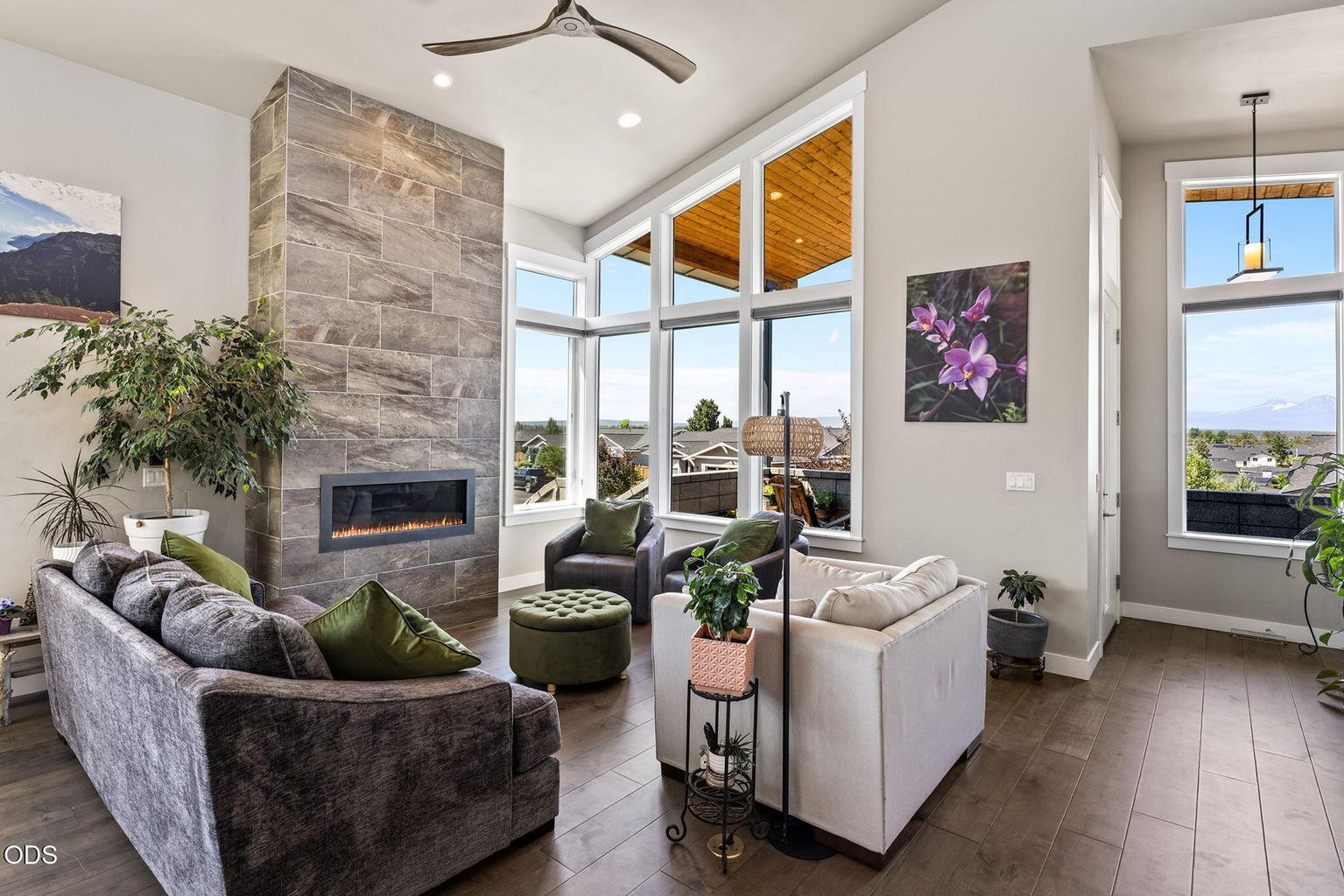 Photo of 3480 SW 45th Street 20 of 52