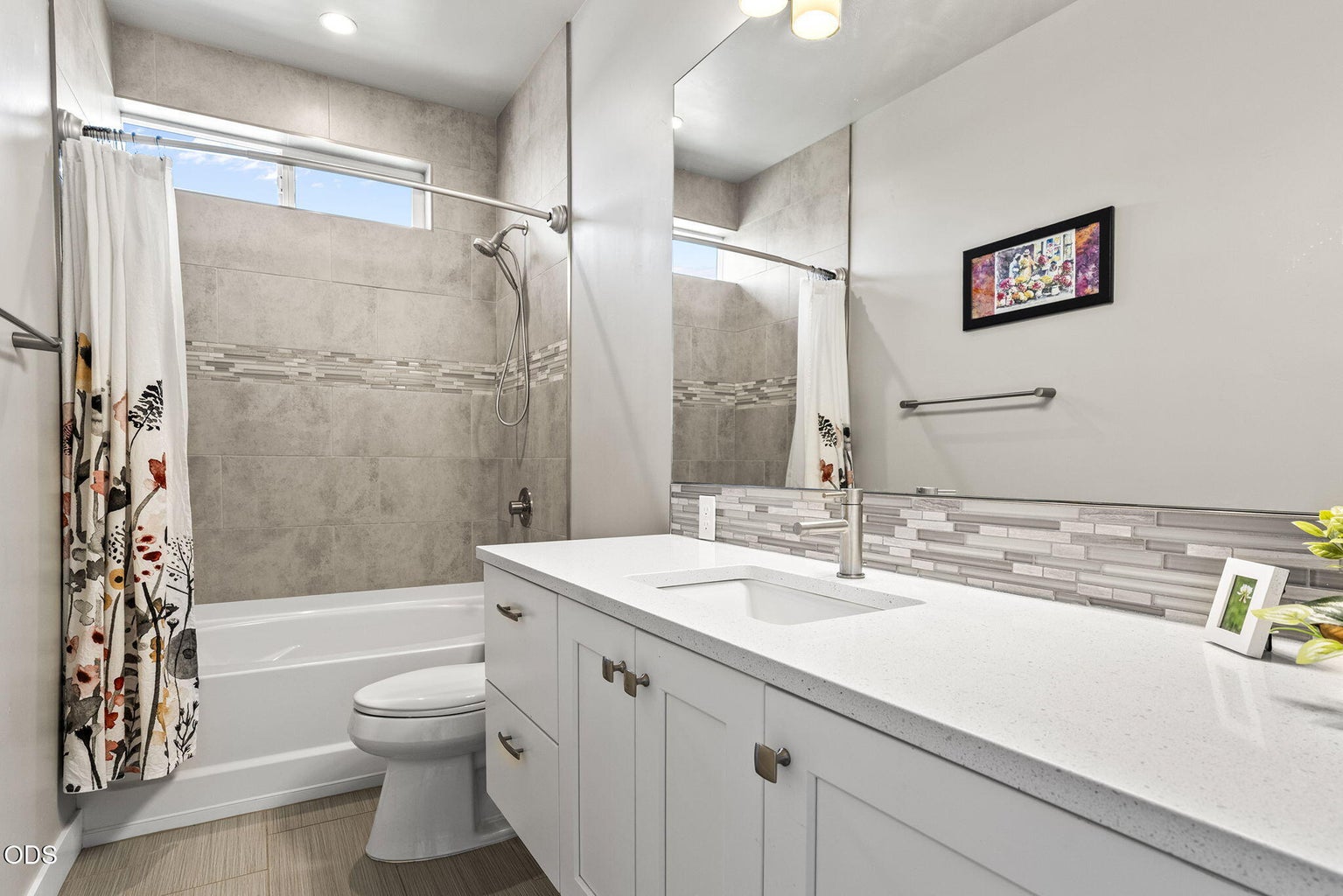 Photo of 3480 SW 45th Street 34 of 52
