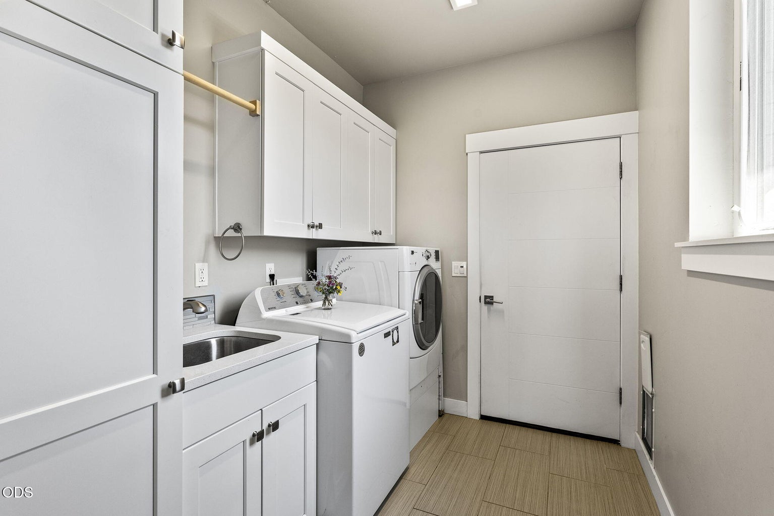 Photo of 3480 SW 45th Street 36 of 52