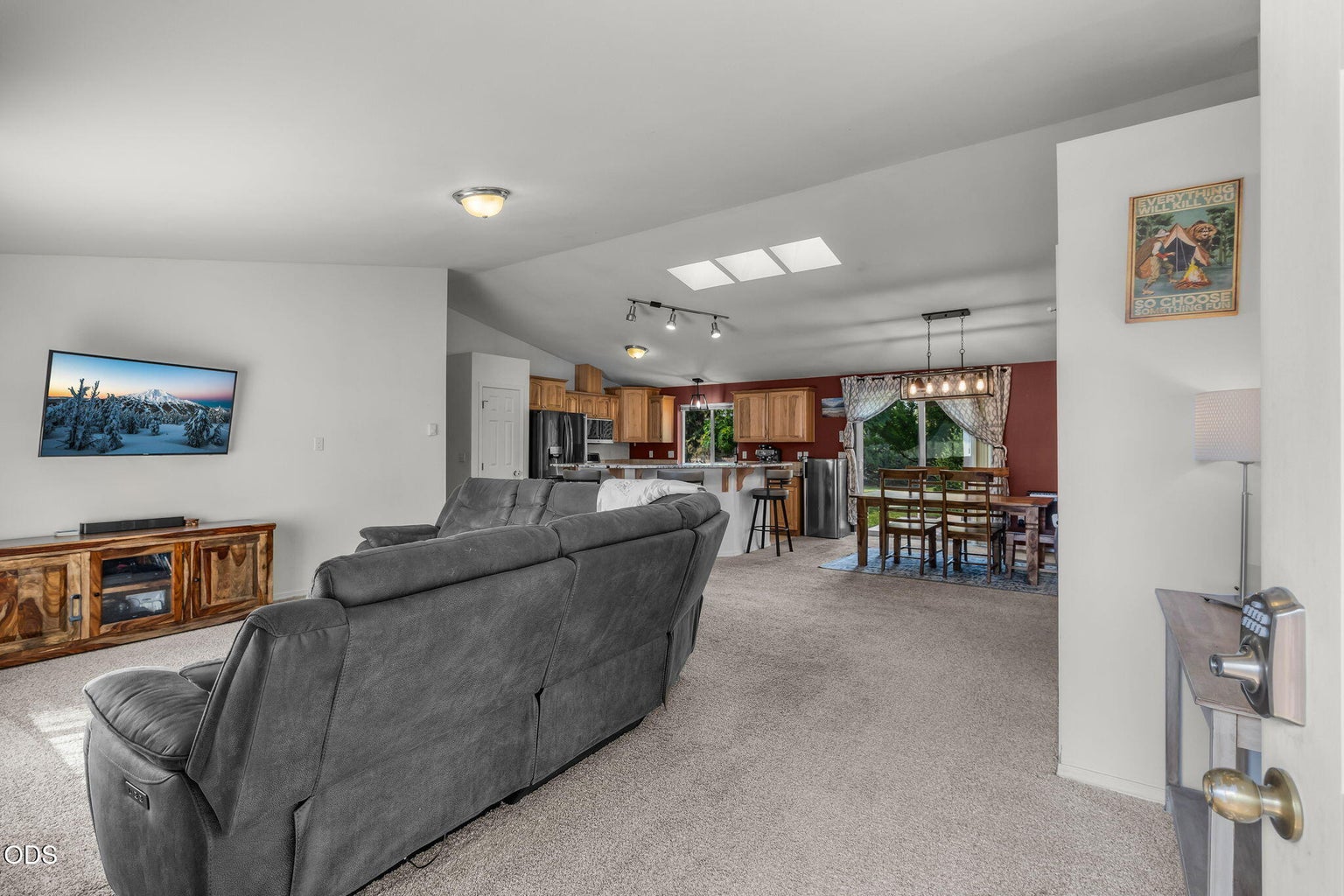 Photo of 6306 SW Ermine Road 3 of 58