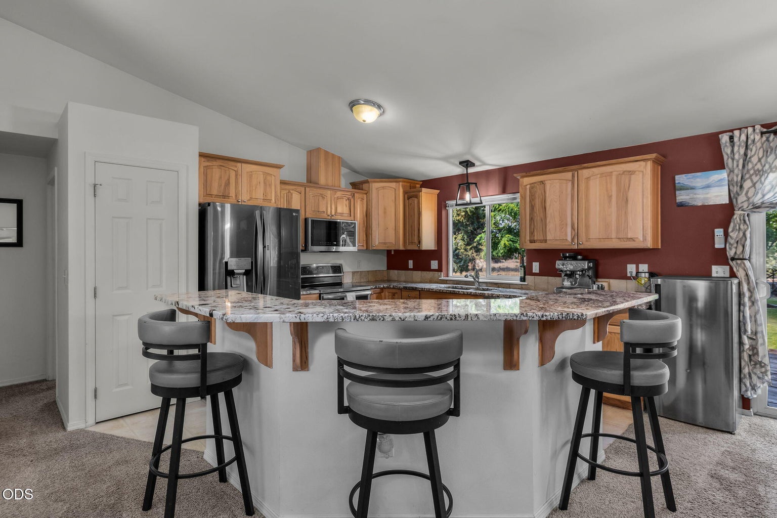 Photo of 6306 SW Ermine Road 8 of 58