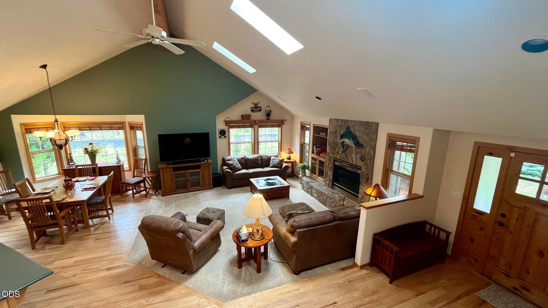 Photo of 58103 Kinglet Road 4 of 44