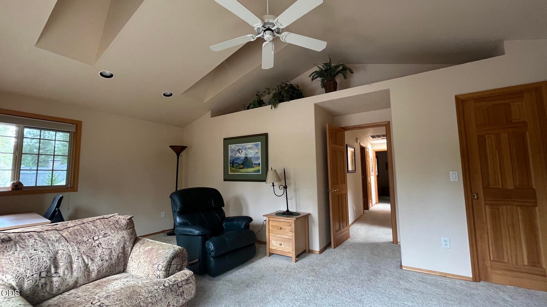 Photo of 58103 Kinglet Road 17 of 44