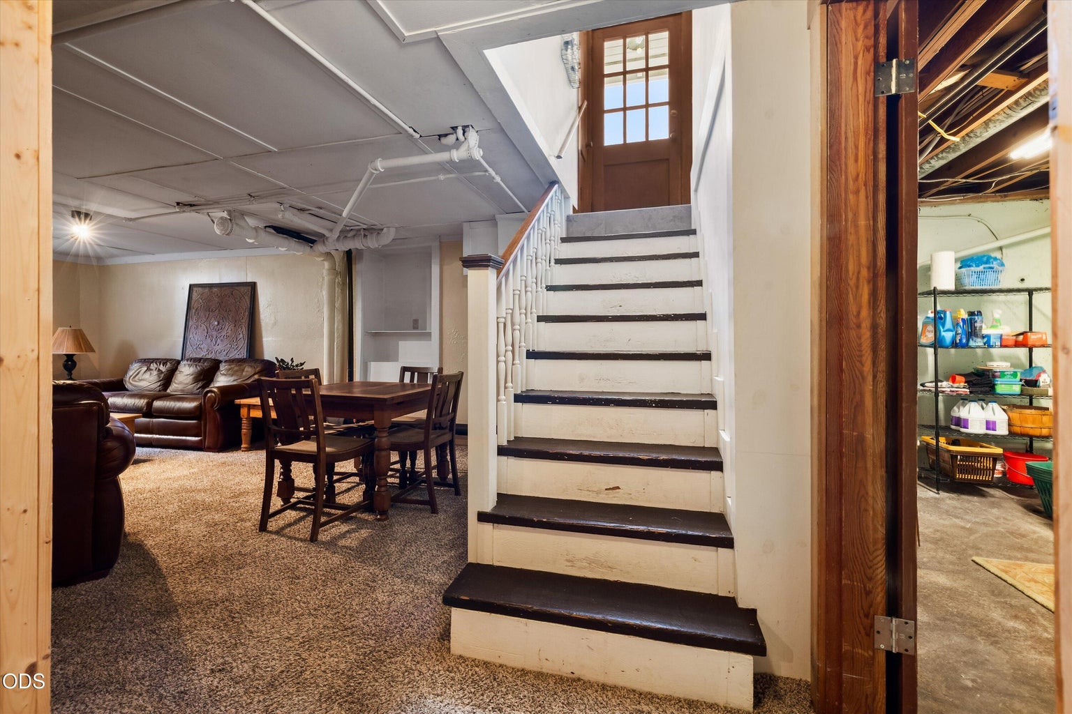 Photo of 840 E 1st Street 32 of 55