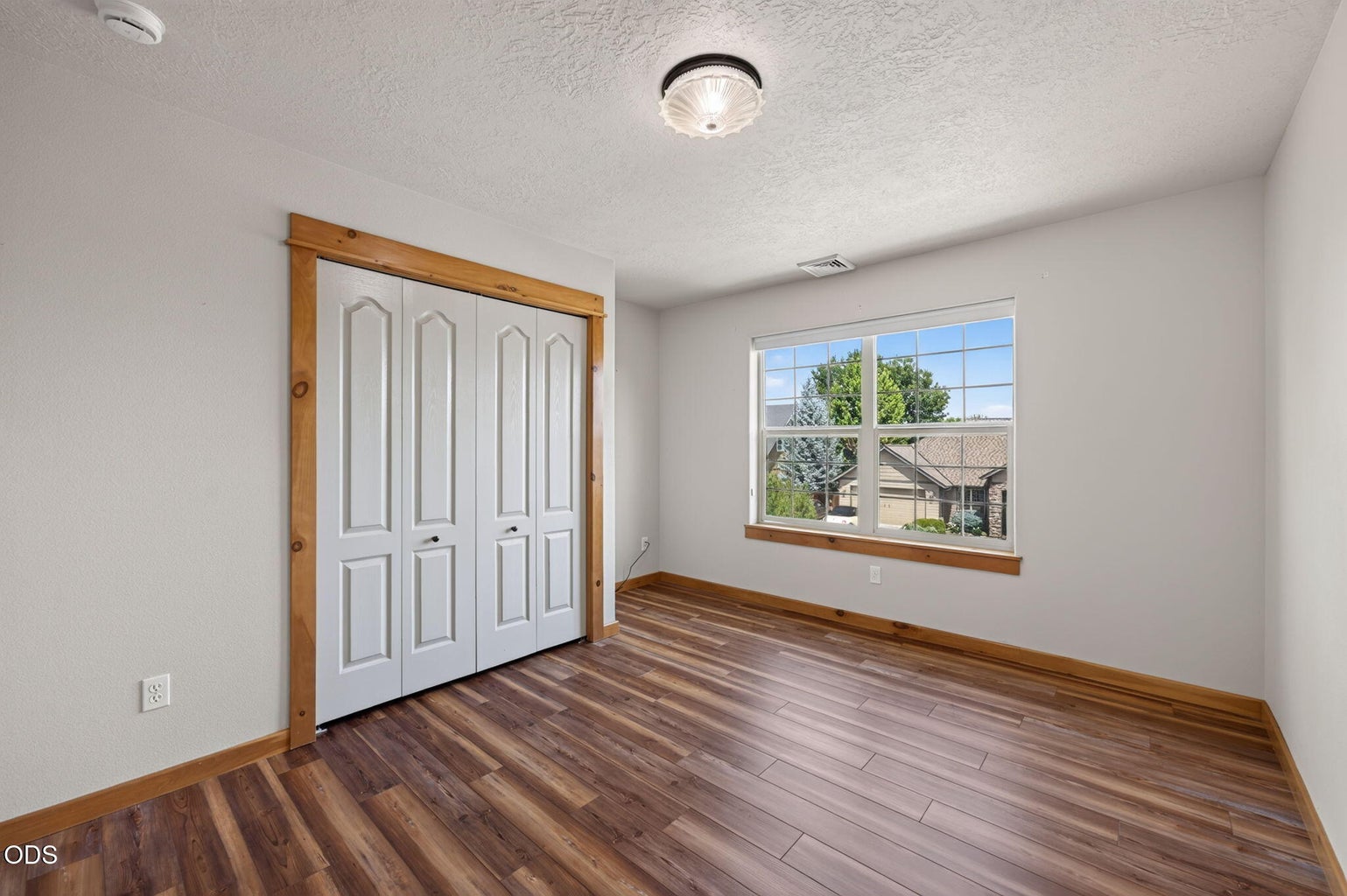 Photo of 2108 NW Sterling Avenue 20 of 45