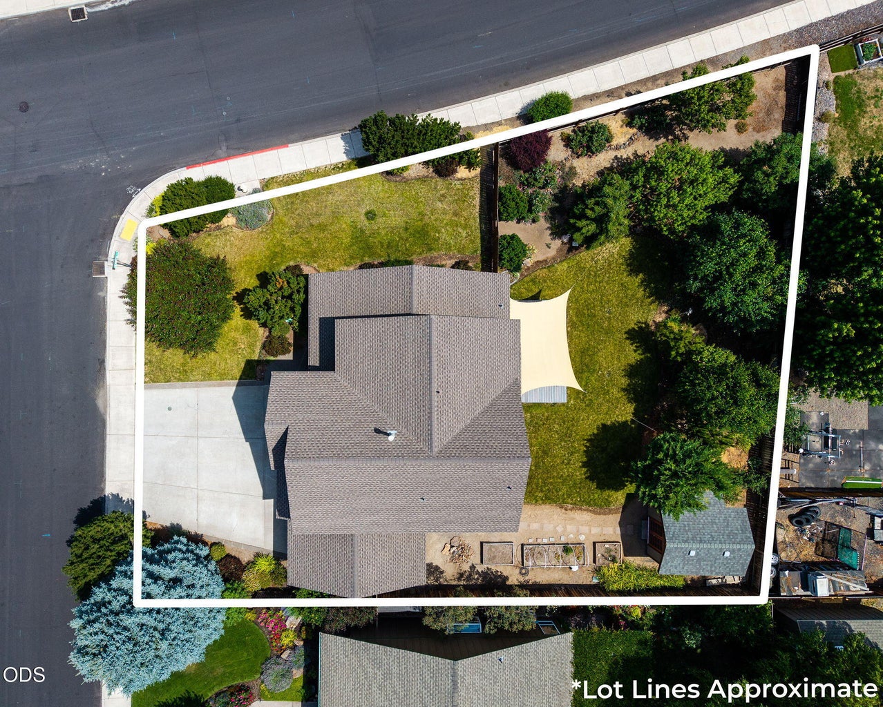 Photo of 2108 NW Sterling Avenue 40 of 45
