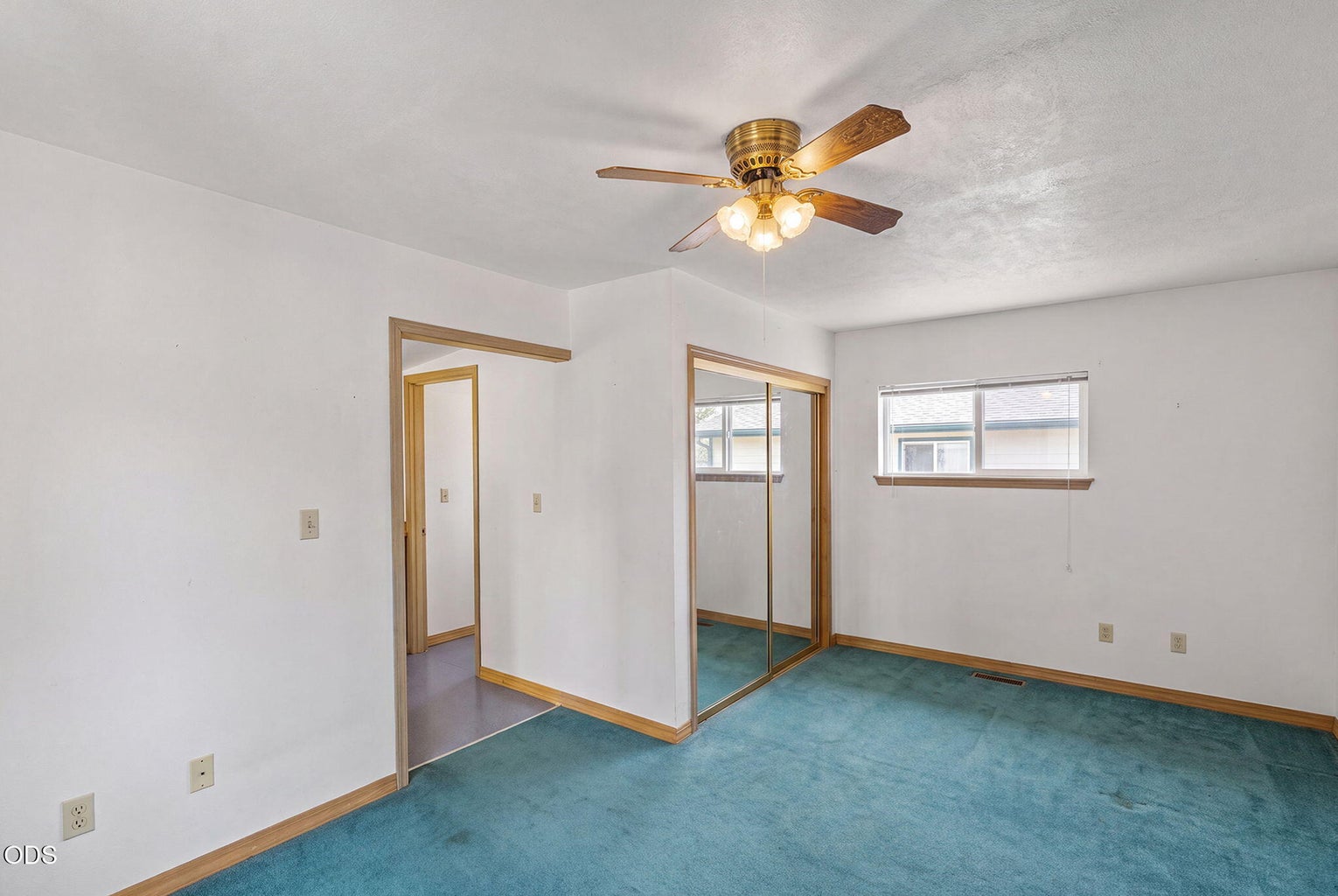 Photo of 16664 Pine Tree Lane 24 of 34