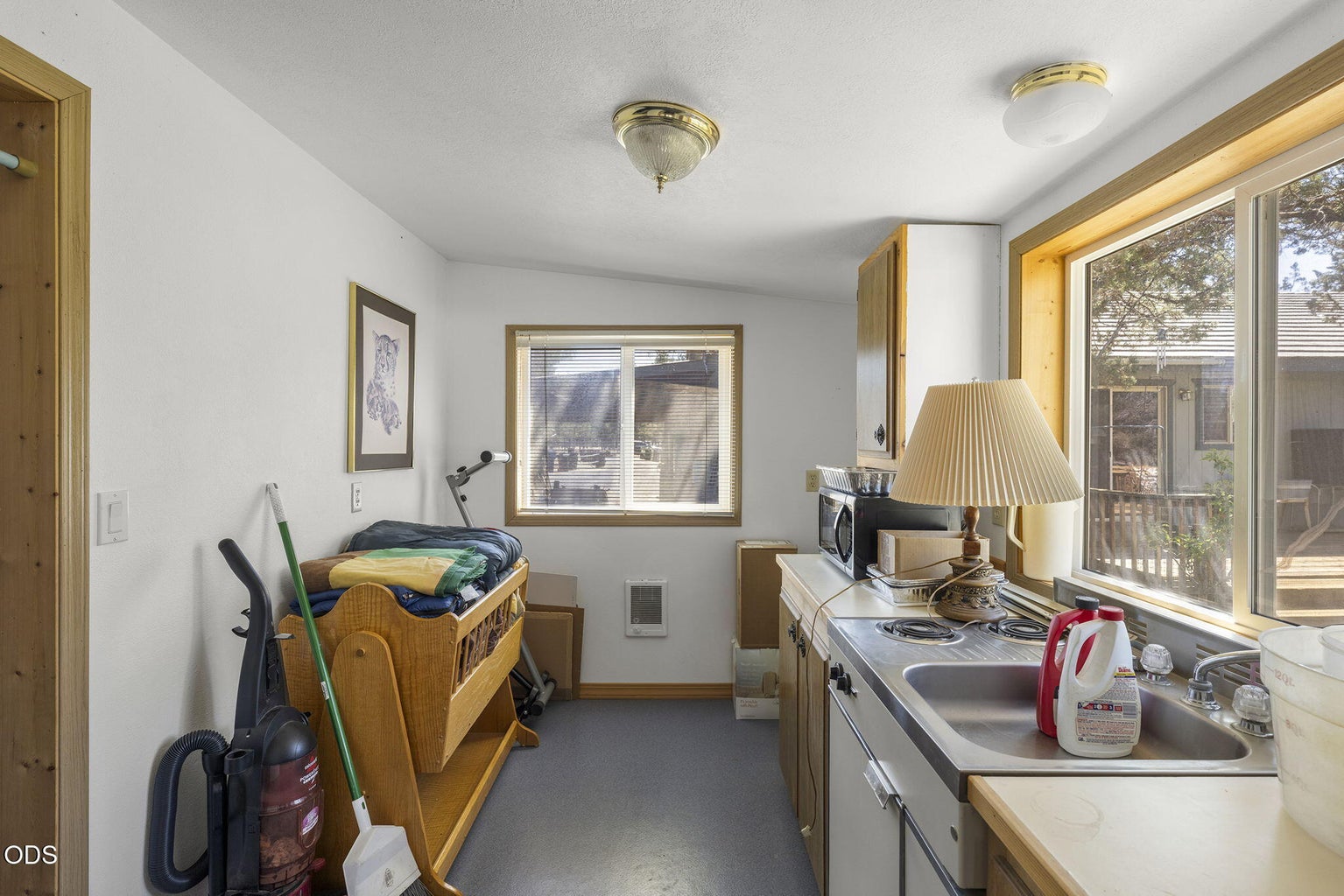 Guest quarters