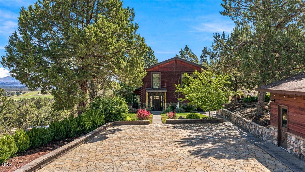 Photo of 9380 NW Poplar Court 9 of 67