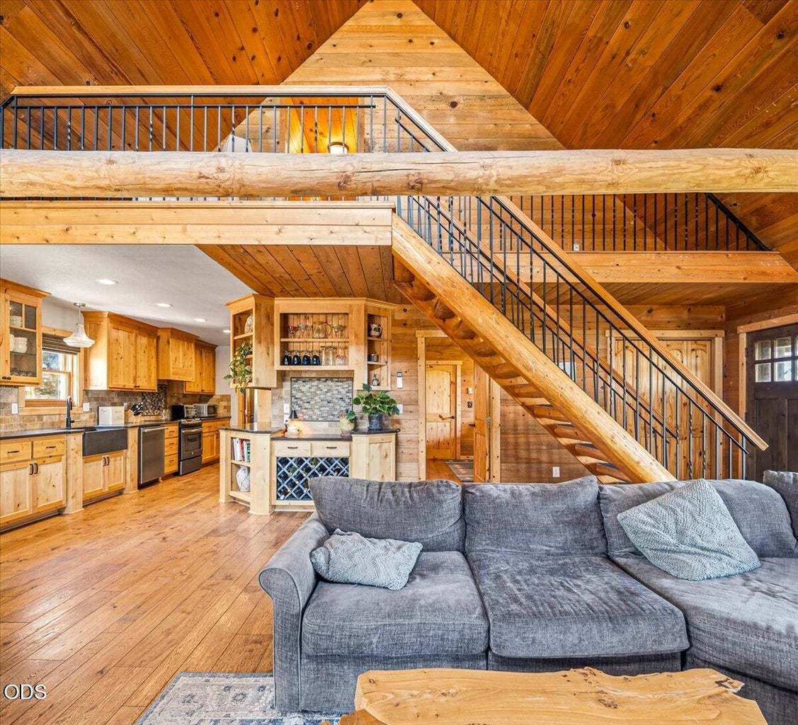 Photo of 9380 NW Poplar Court 21 of 67