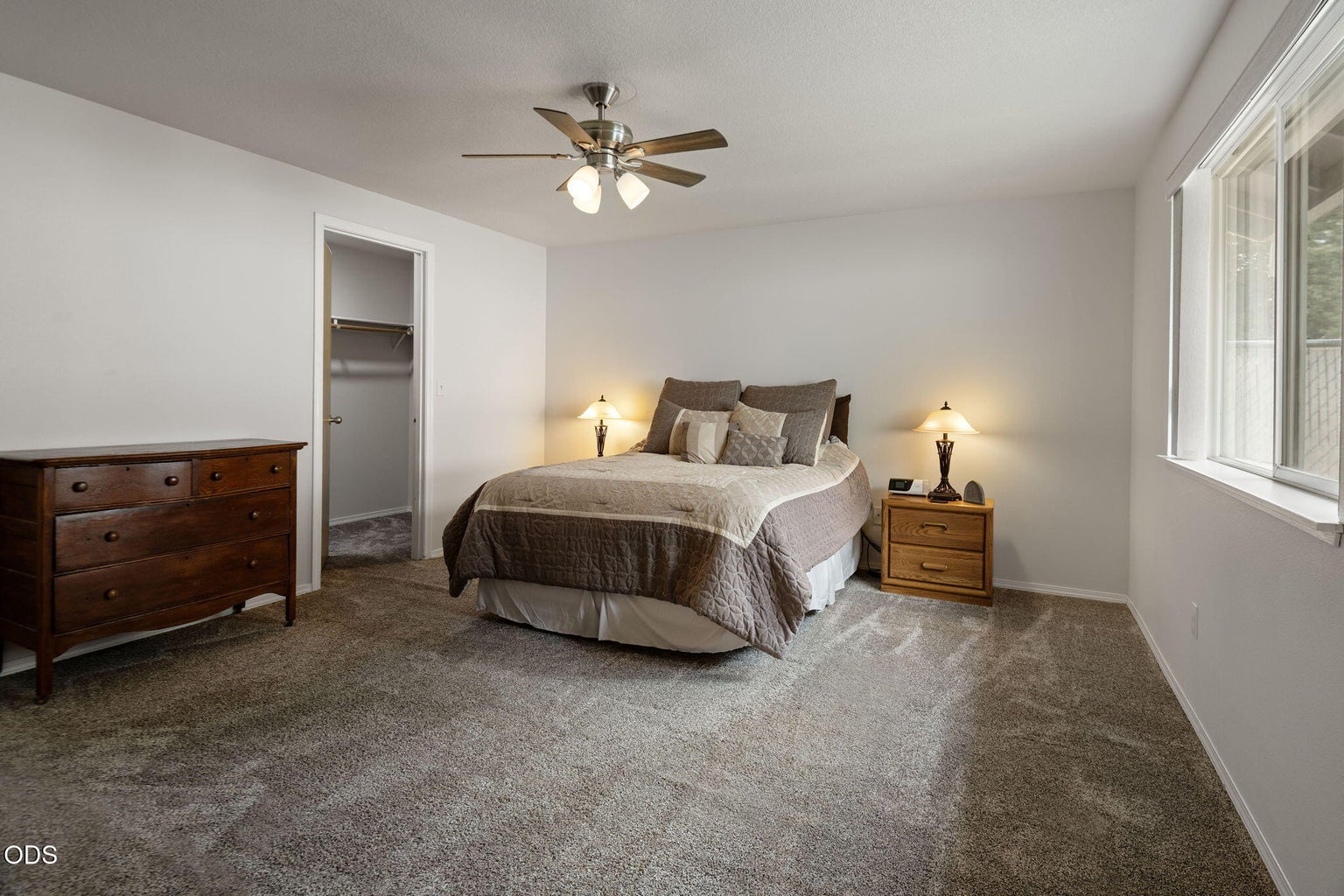 Photo of 11431 NW Morrow Avenue 12 of 32