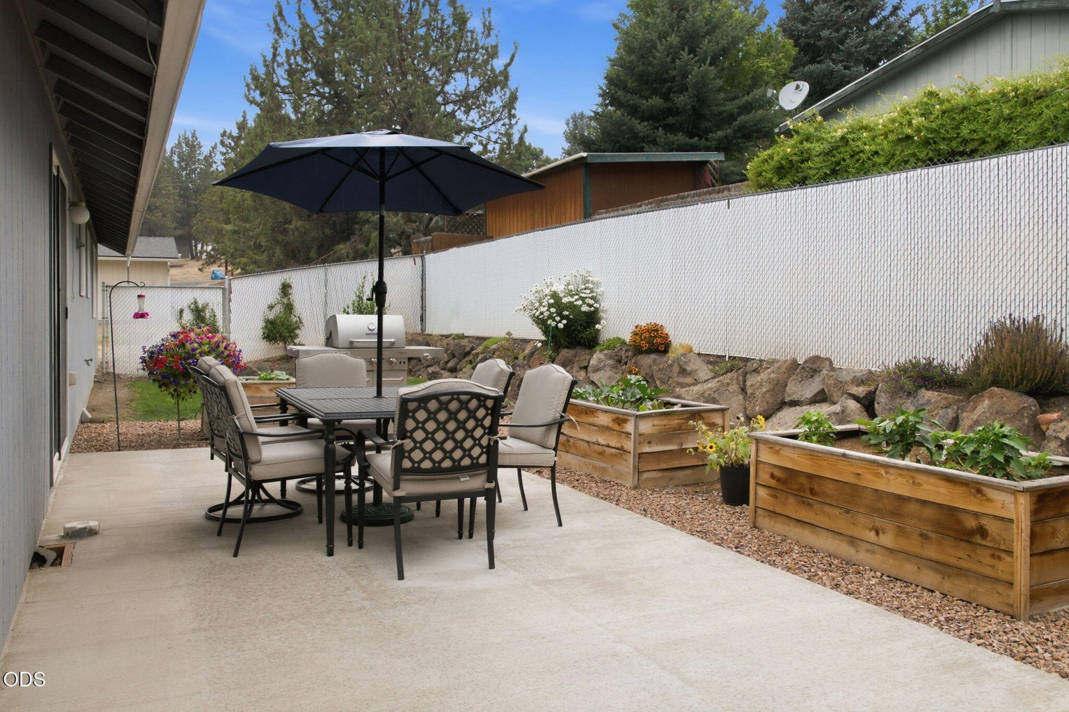 Photo of 11431 NW Morrow Avenue 20 of 32