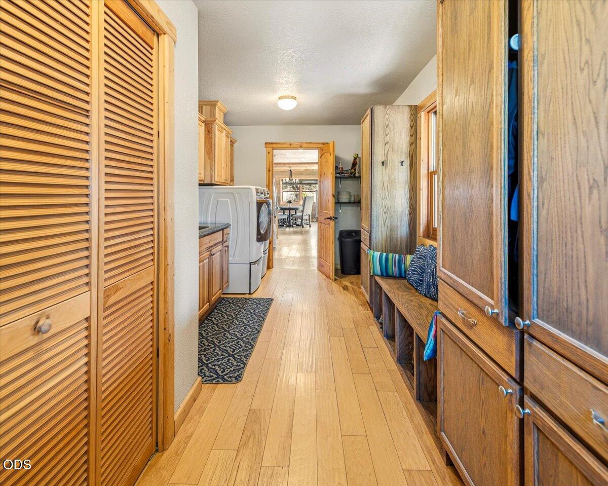 Photo of 9380 NW Poplar Court 51 of 67
