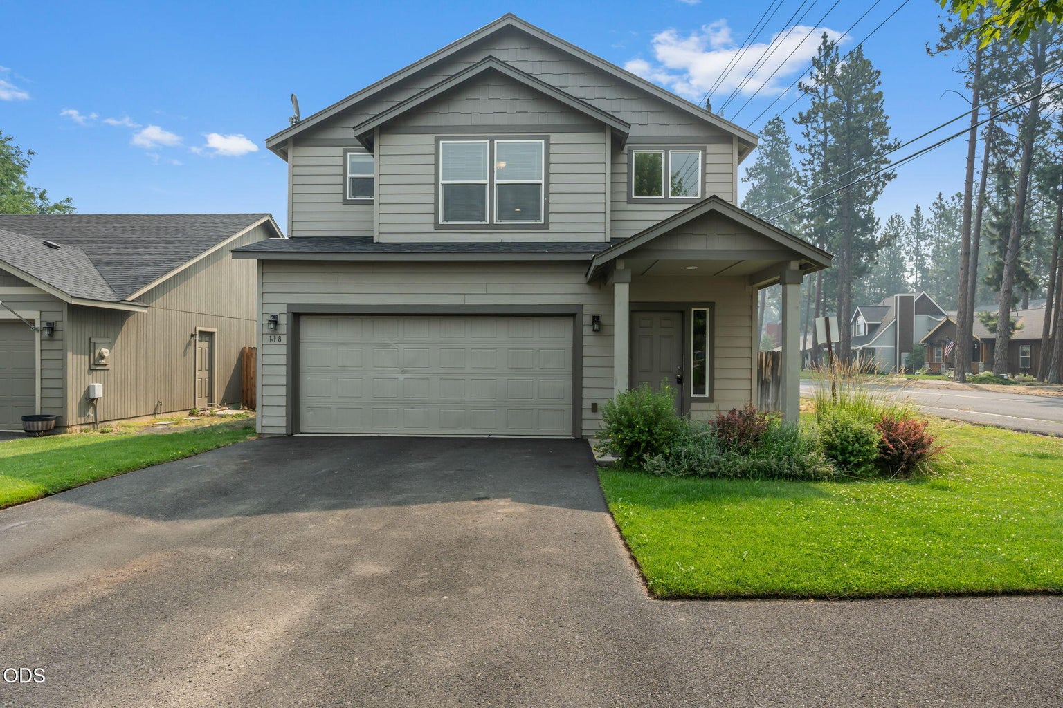 Photo of 118 N Cottage Lane 2 of 23
