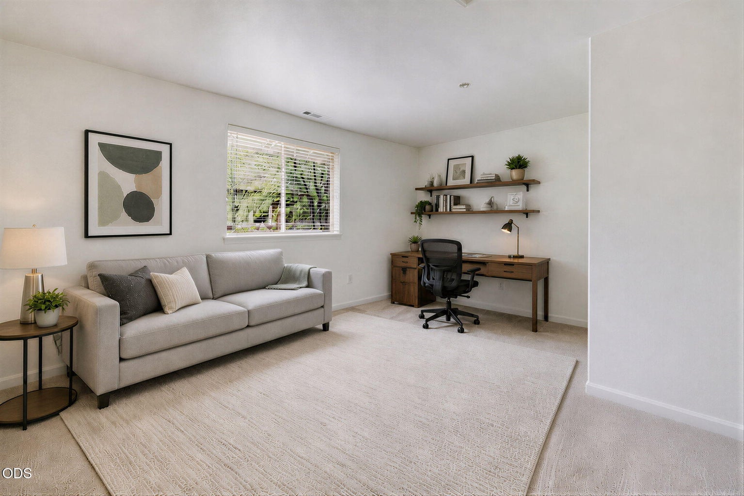 Photo of 2542 NE Keats Drive 11 of 25