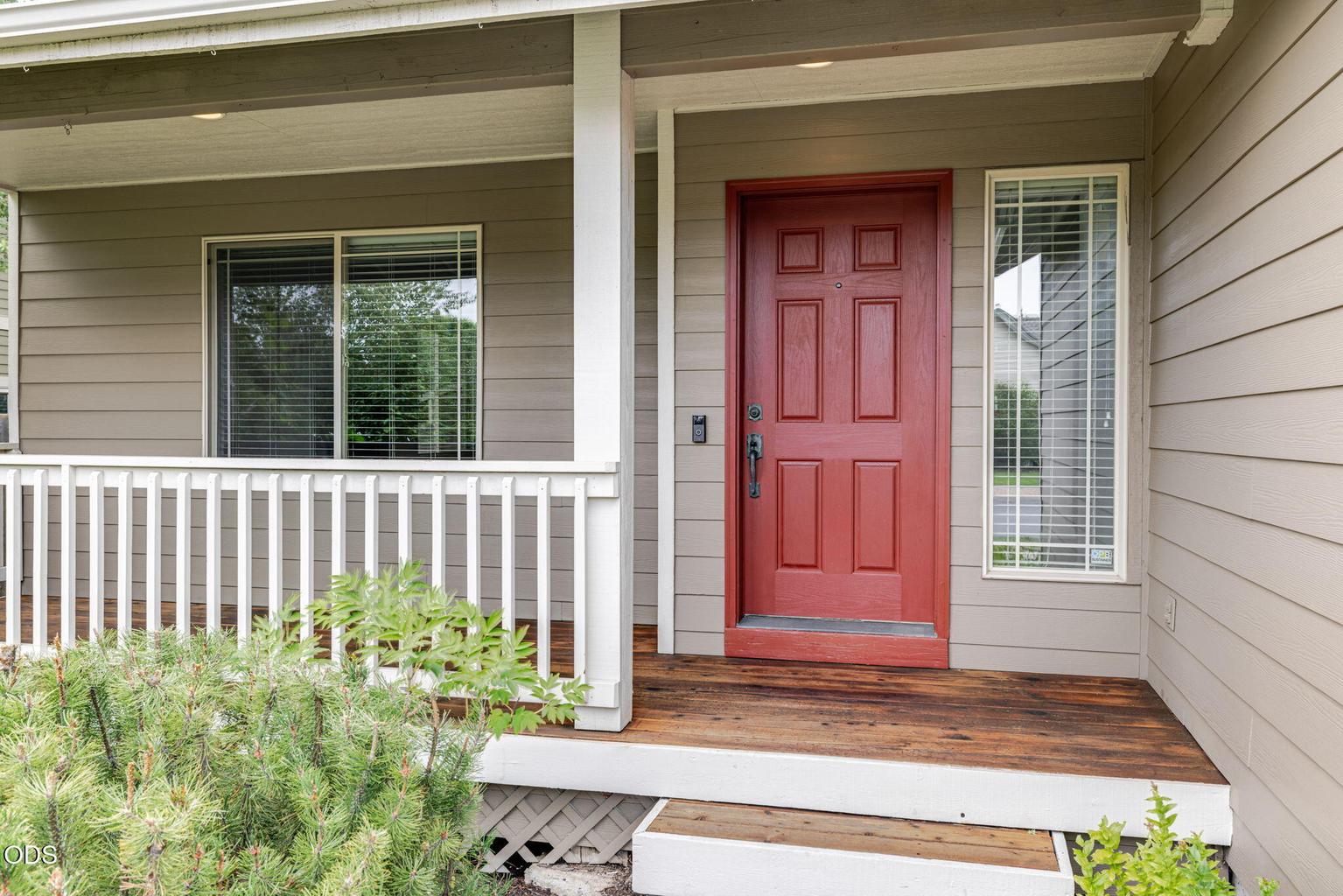Photo of 2542 NE Keats Drive 22 of 25