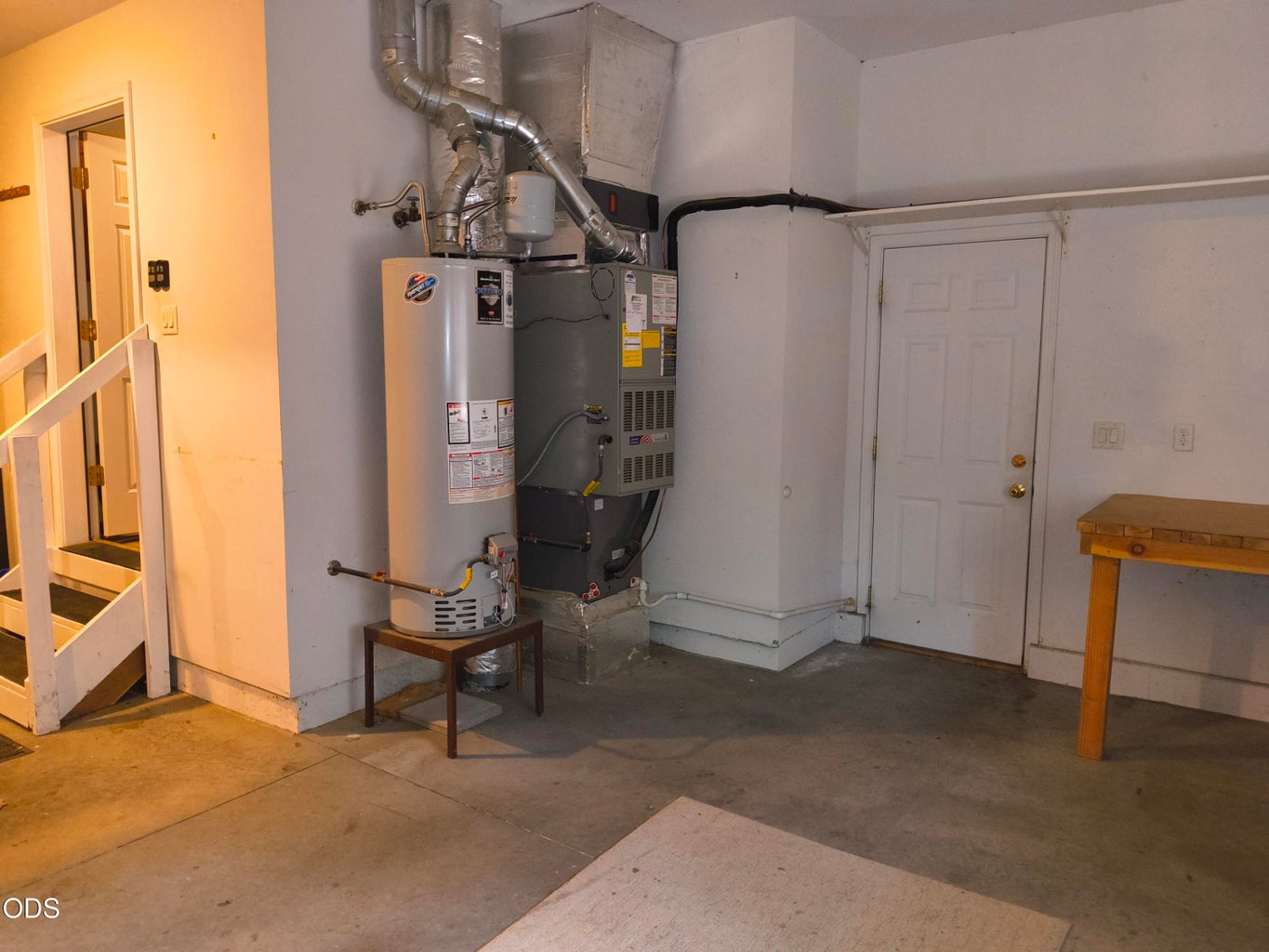 Photo of 2542 NE Keats Drive 25 of 25