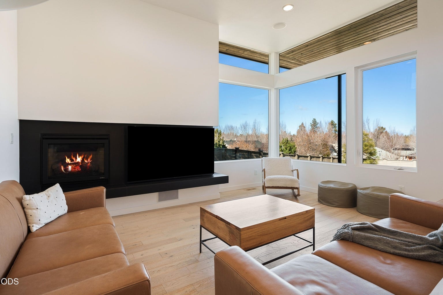 Photo of 20640 Cougar Peak Drive 11 of 50