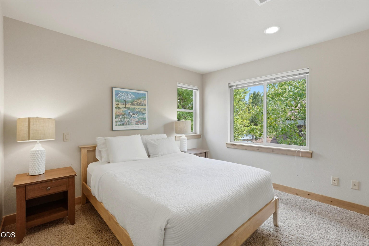 Photo of 2737 NW Skyliners Road 17 of 36
