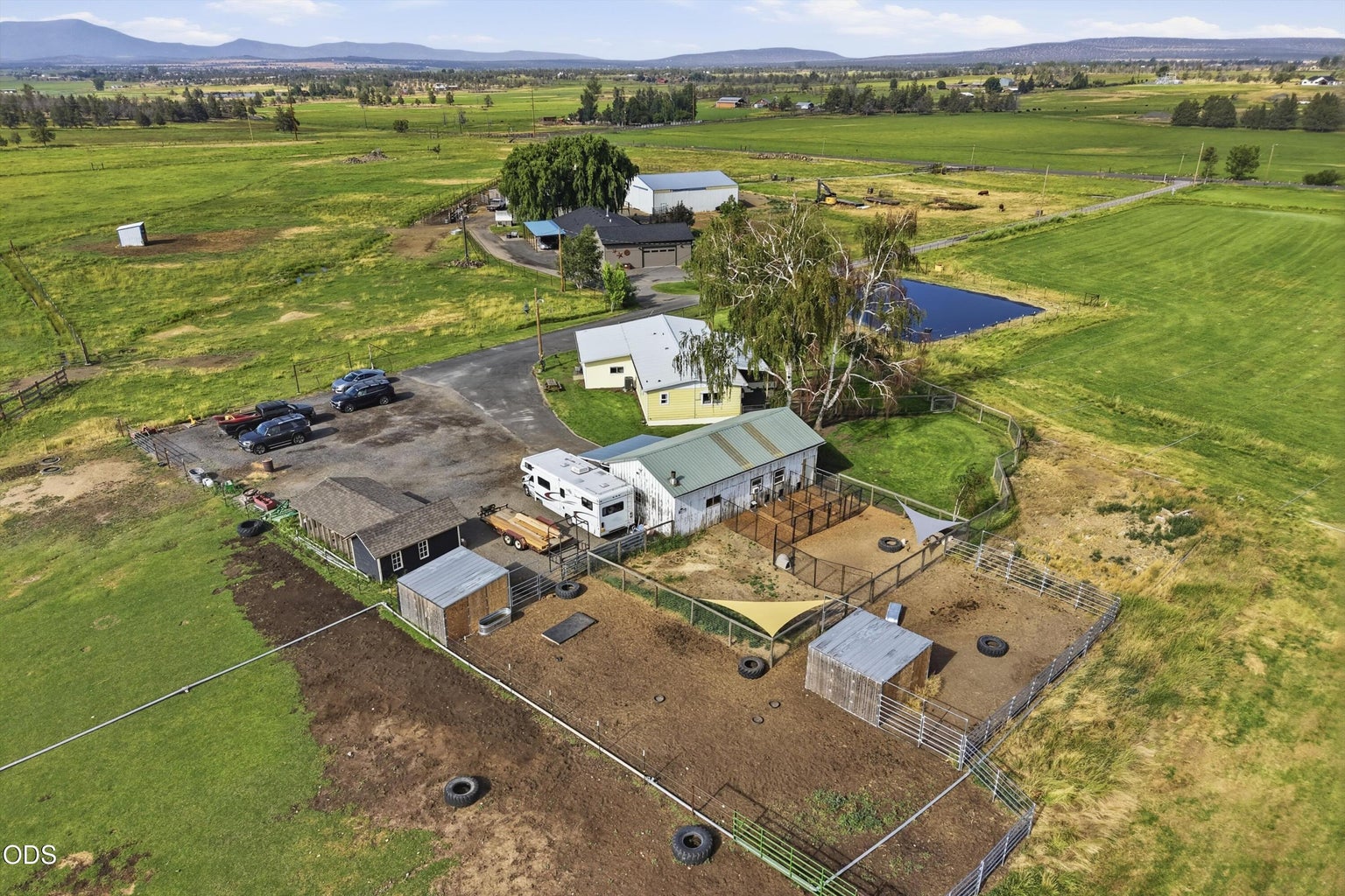 Photo of 4799 SW Williams Road 3 of 77