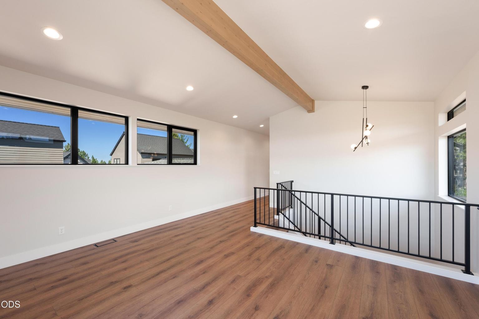 Photo of 3020 NW Polarstar Avenue 28 of 40