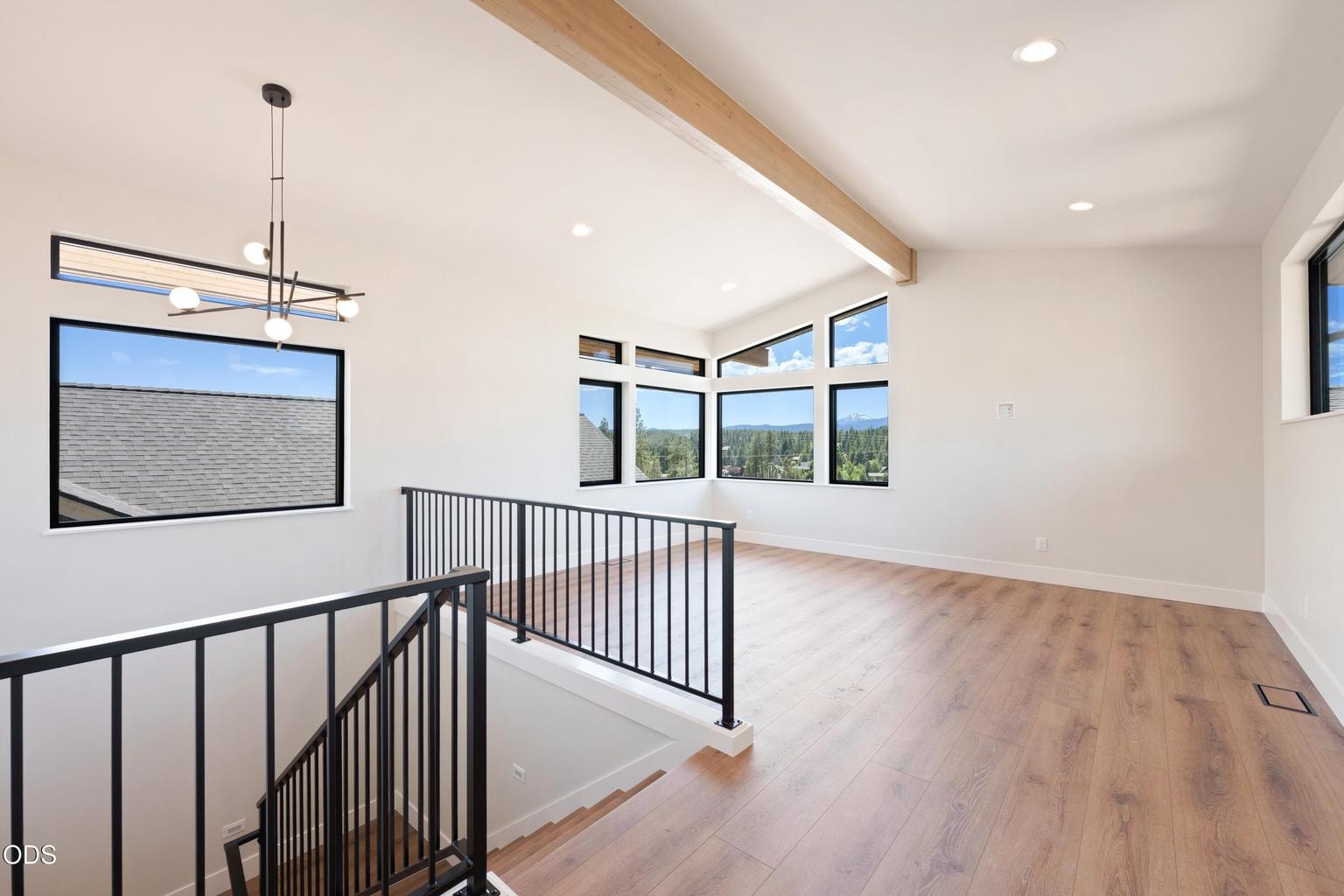 Photo of 3020 NW Polarstar Avenue 27 of 40