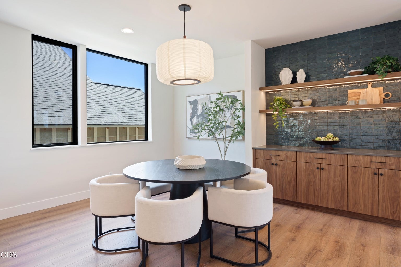 Photo of 3020 NW Polarstar Avenue 10 of 40