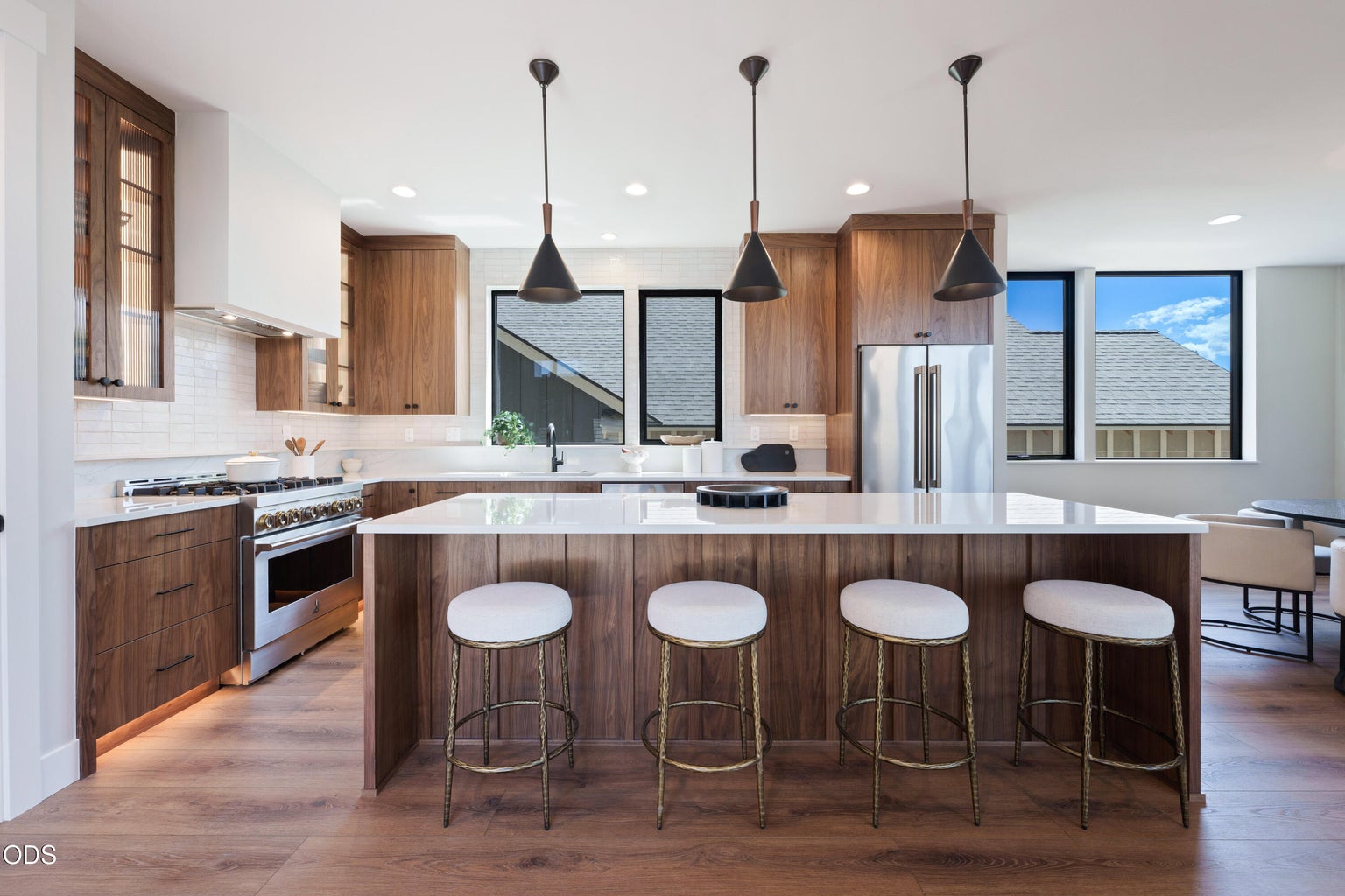 Photo of 3020 NW Polarstar Avenue 13 of 40