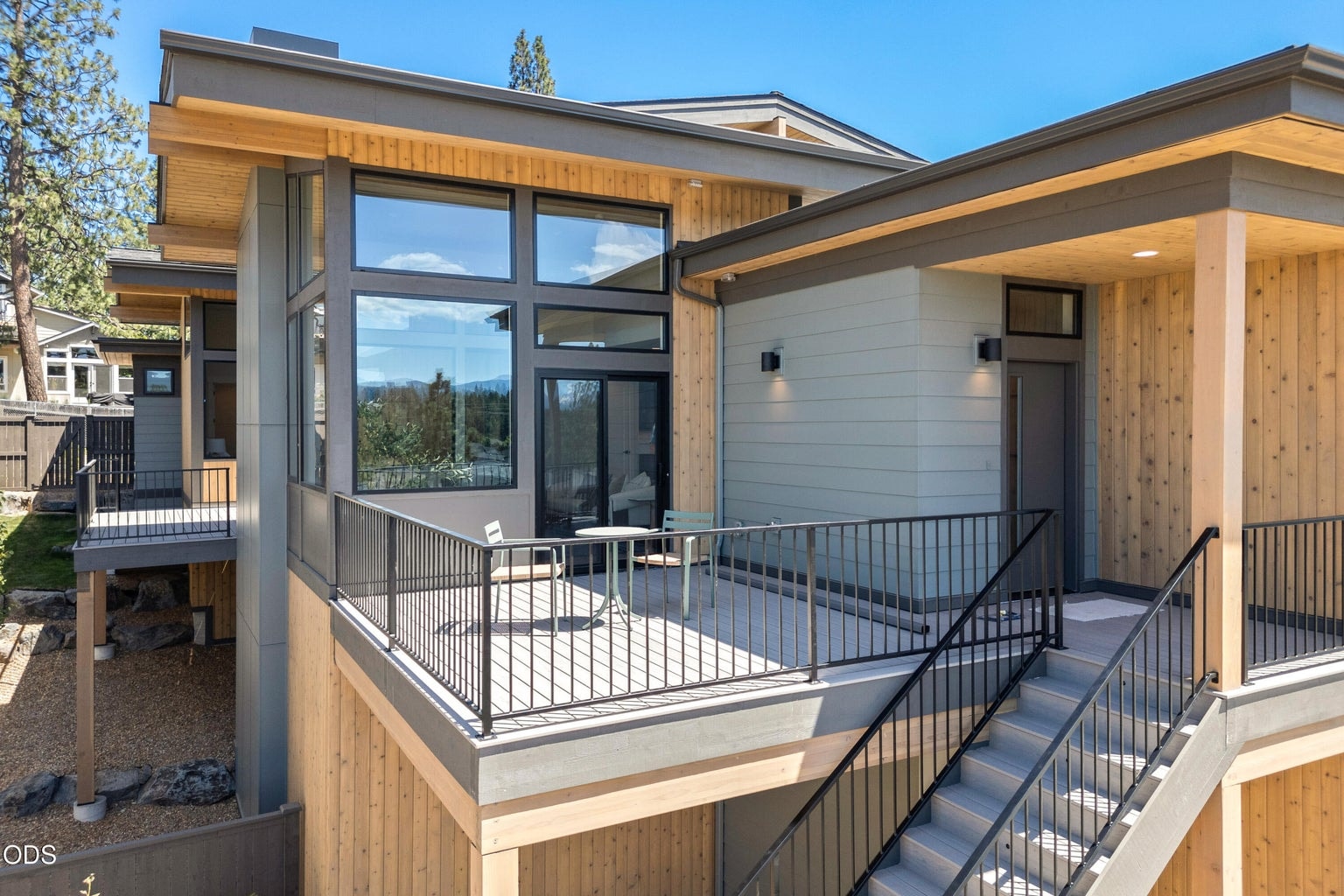 Photo of 3020 NW Polarstar Avenue 3 of 40