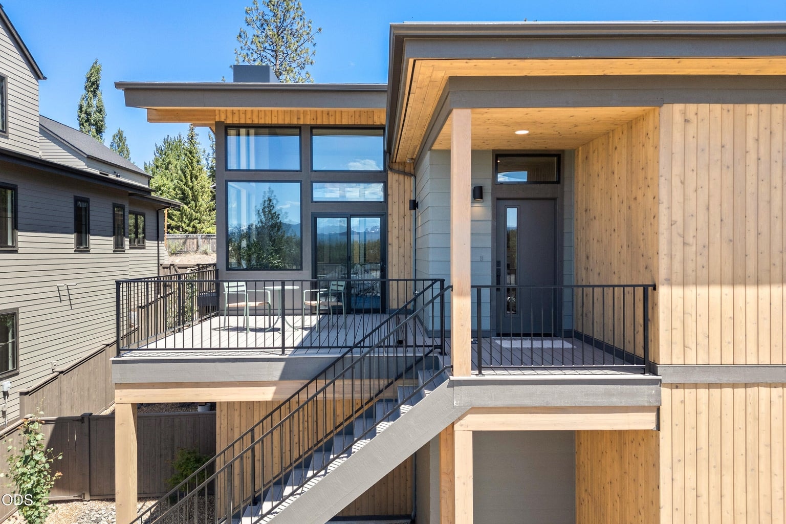 Photo of 3020 NW Polarstar Avenue 2 of 40