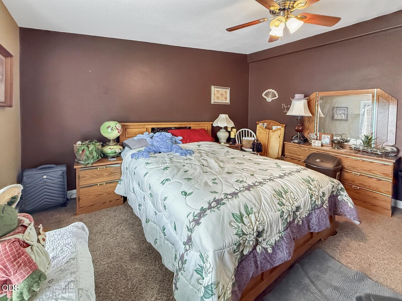 Photo of 3737 NW Oak Avenue 21 of 38