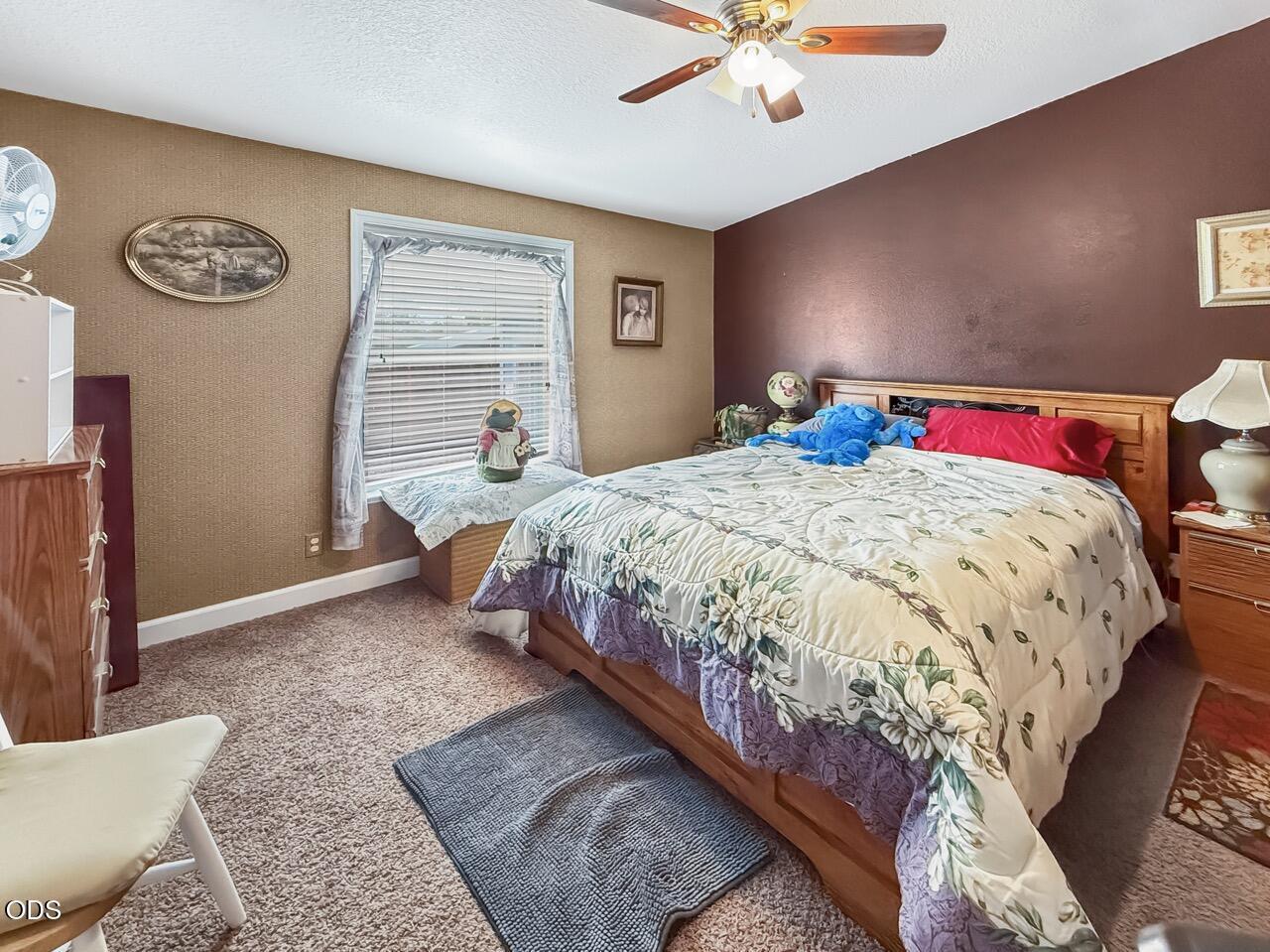 Photo of 3737 NW Oak Avenue 22 of 38