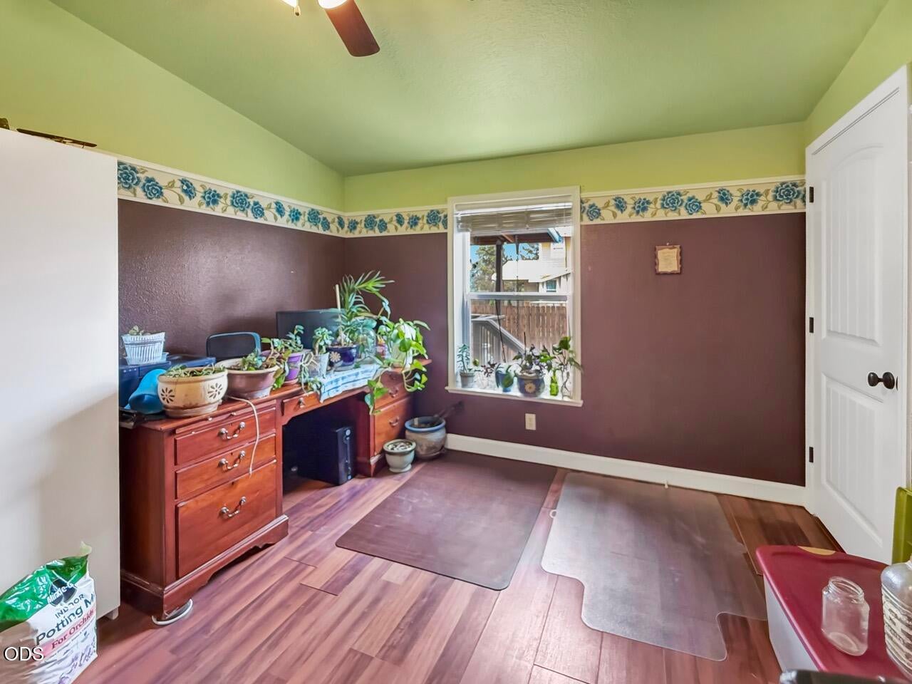 Photo of 3737 NW Oak Avenue 23 of 38