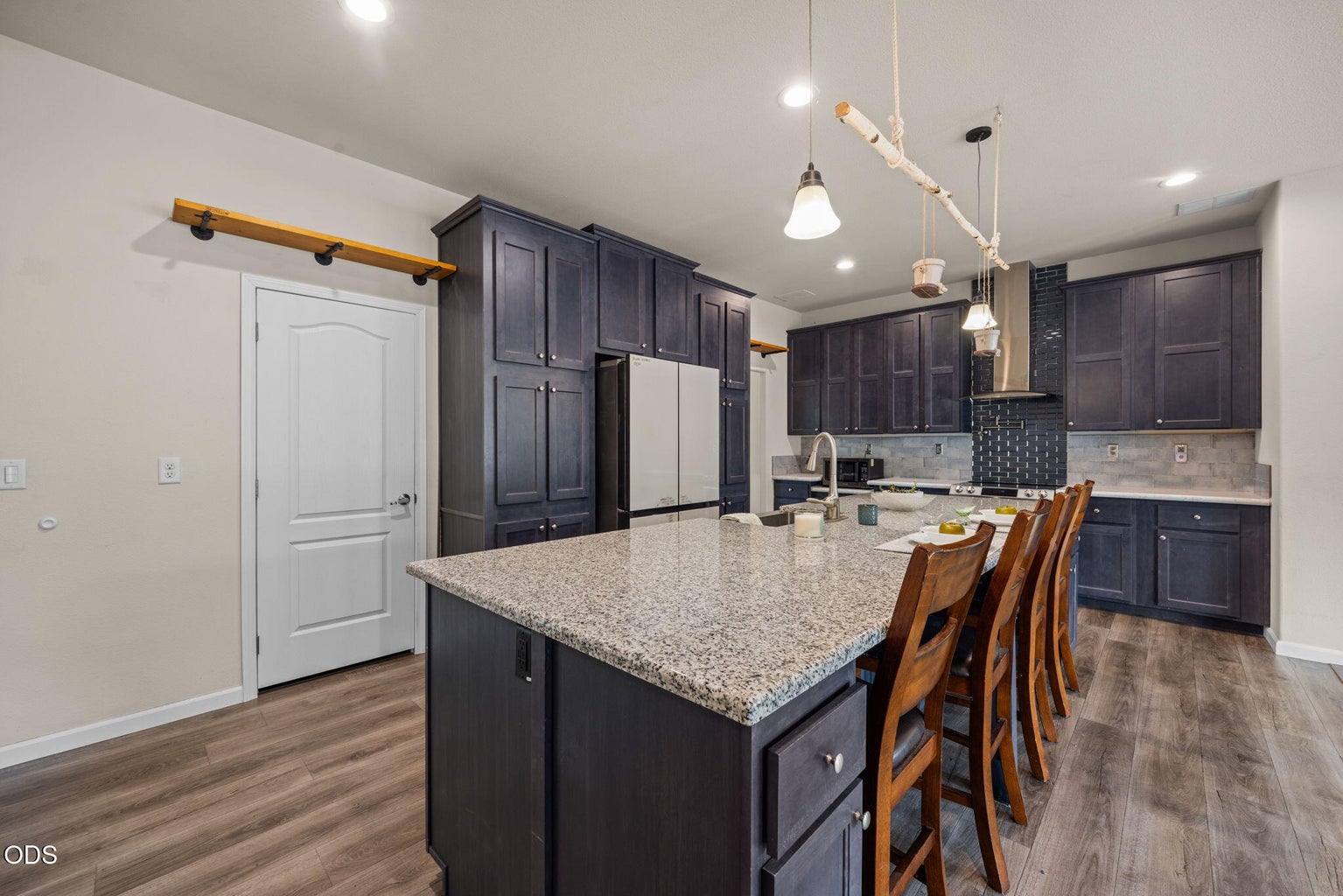 Pantry, samsung dry eraser front fridge included!
