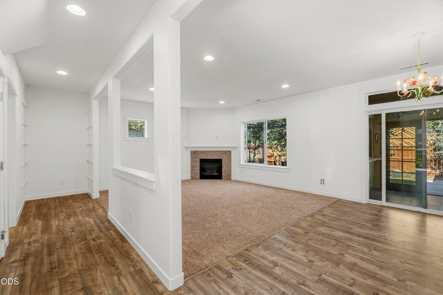 Photo of 2534 NE Cretia Court 11 of 56