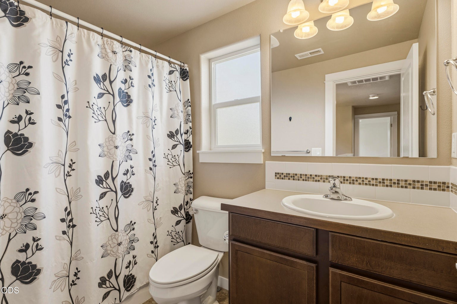 Upstairs Guest Bathroom