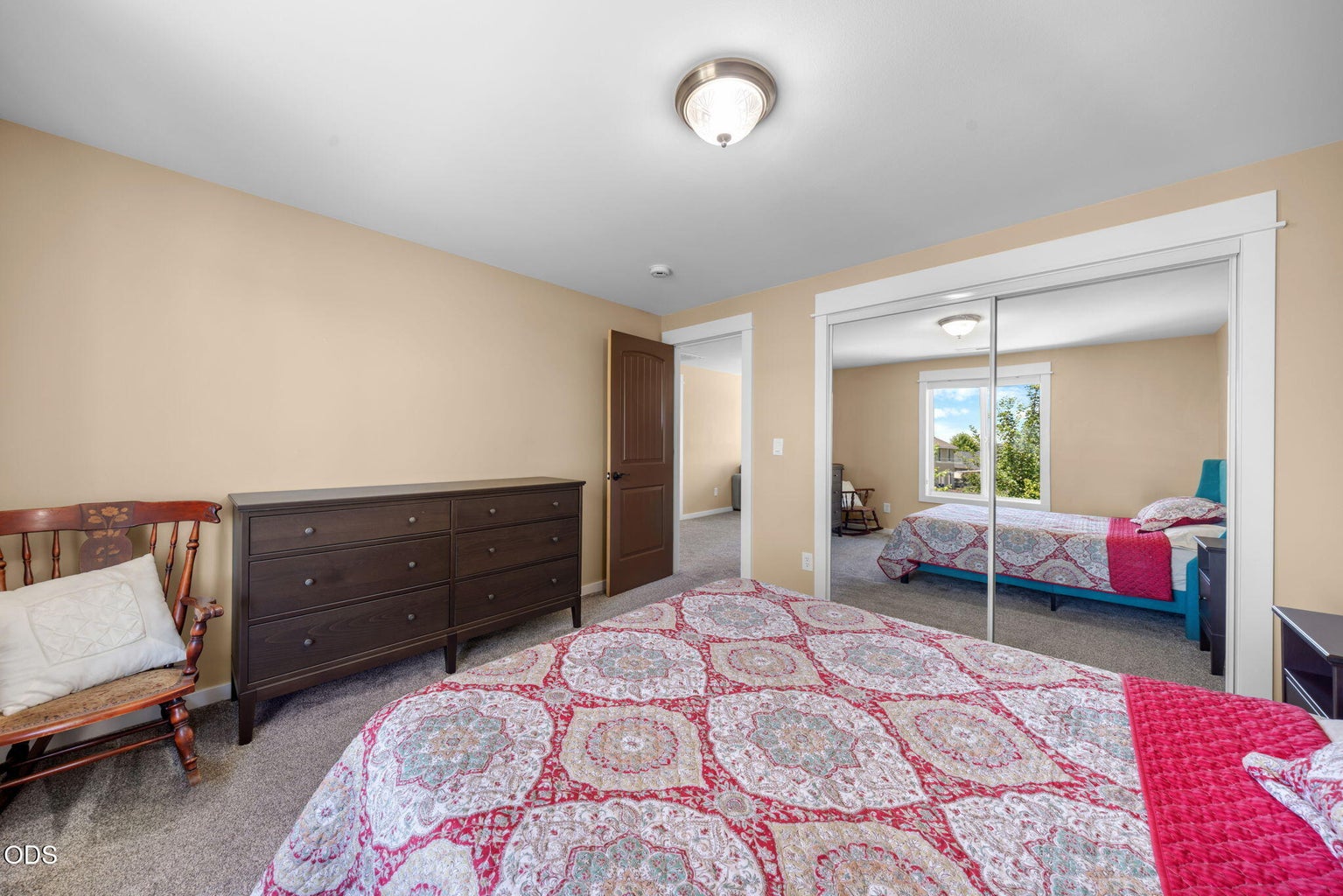 Photo of 2197 NW Kingwood Avenue 30 of 47