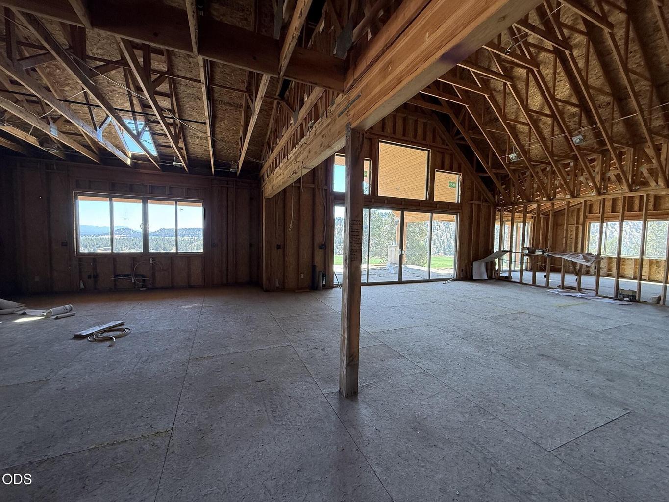 Photo of 70421 McKenzie Canyon Road 9 of 20