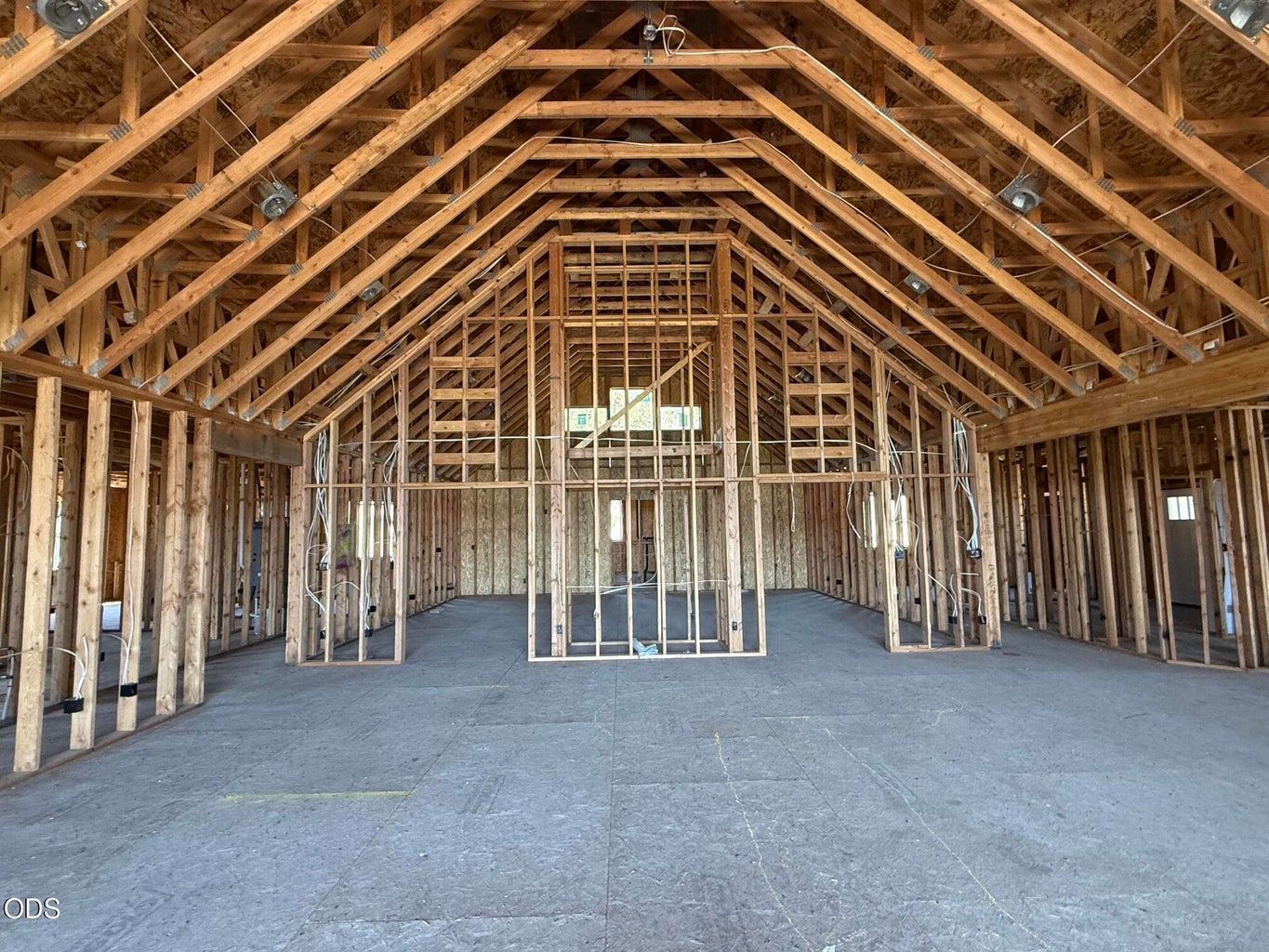 Photo of 70421 McKenzie Canyon Road 6 of 20