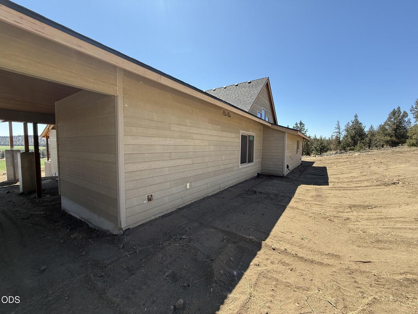 Photo of 70421 McKenzie Canyon Road 17 of 20