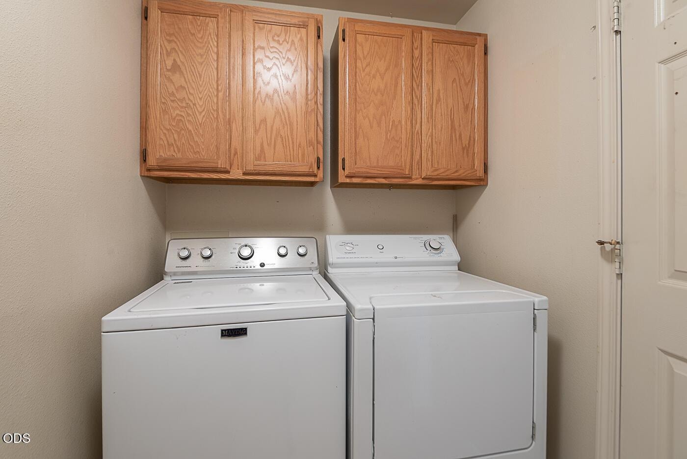 Photo of 2911 SW Reindeer Avenue 18 of 22